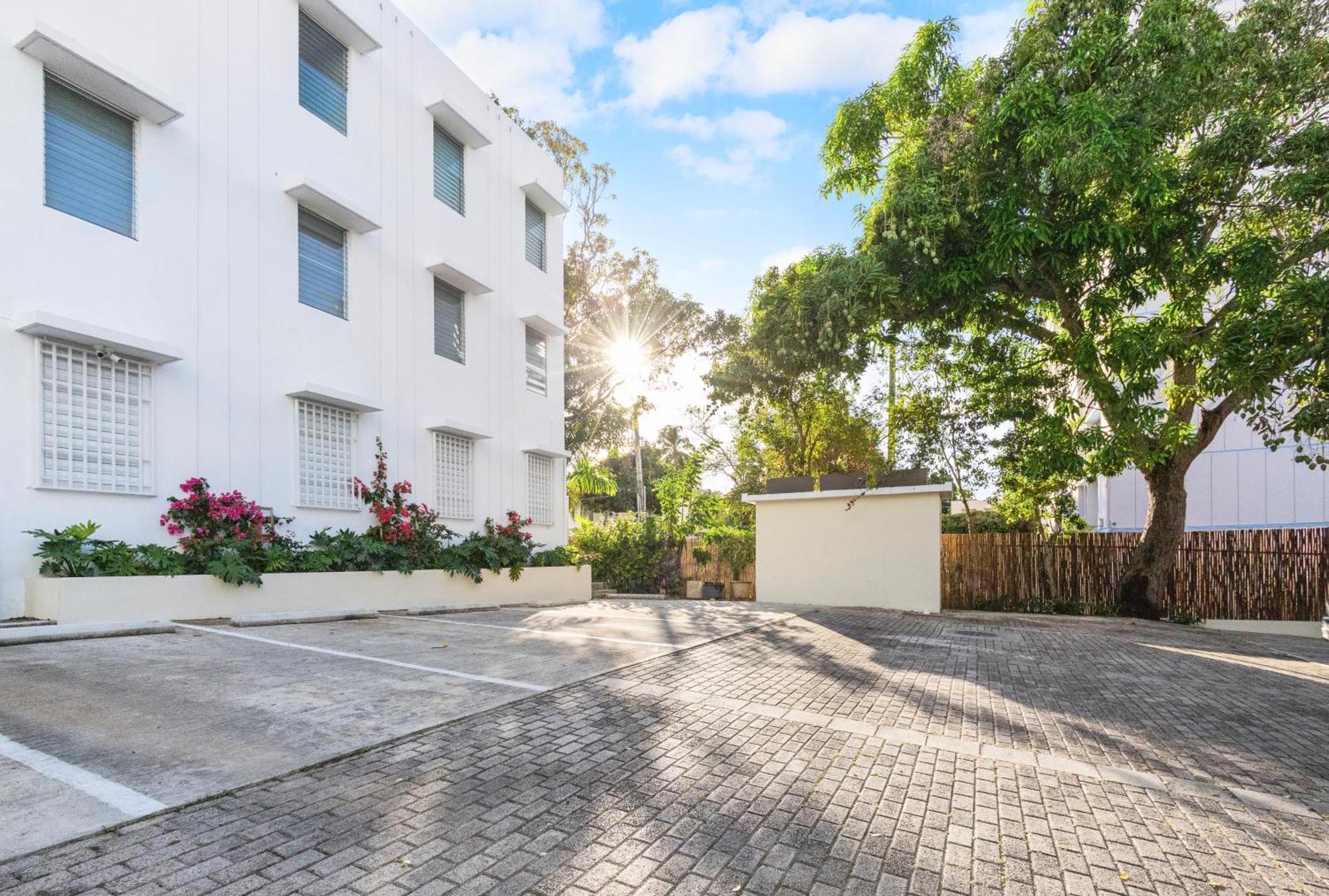 Hidden Gem In Miramar- Power Generator- Parking Apartman San Juan Kültér fotó